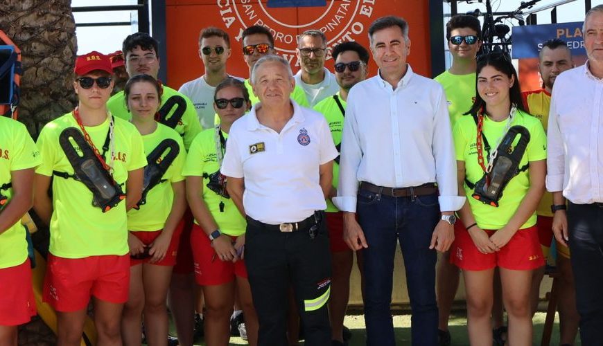 San Pedro del Pinatar cuenta con 48 socorristas para la vigilancia de sus playas este verano