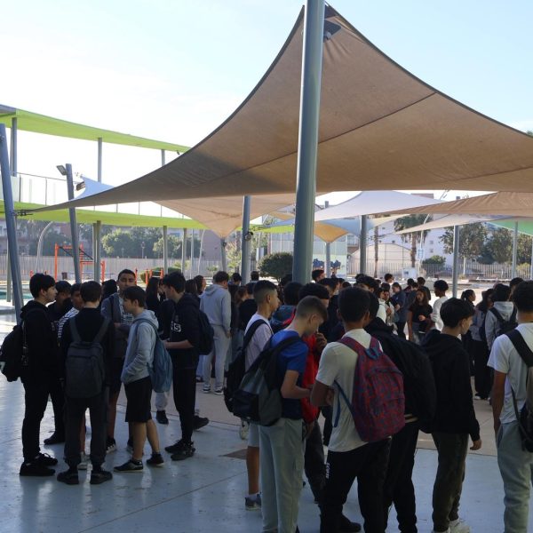 Alumnos de los institutos de San Pedro del Pinatar se suman a la campaña GRITA!