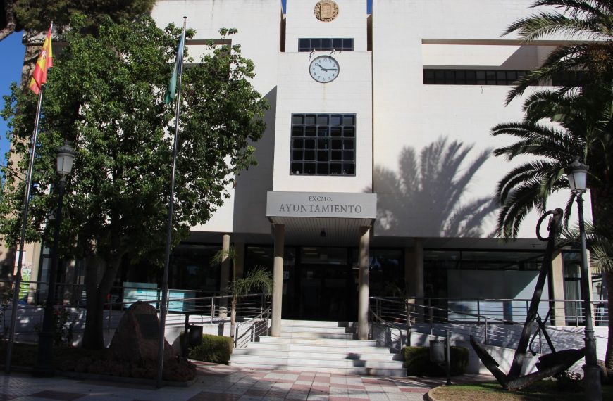San Pedro del Pinatar reduce la deuda pública y consolida un superávit de 1,89 millones de euros