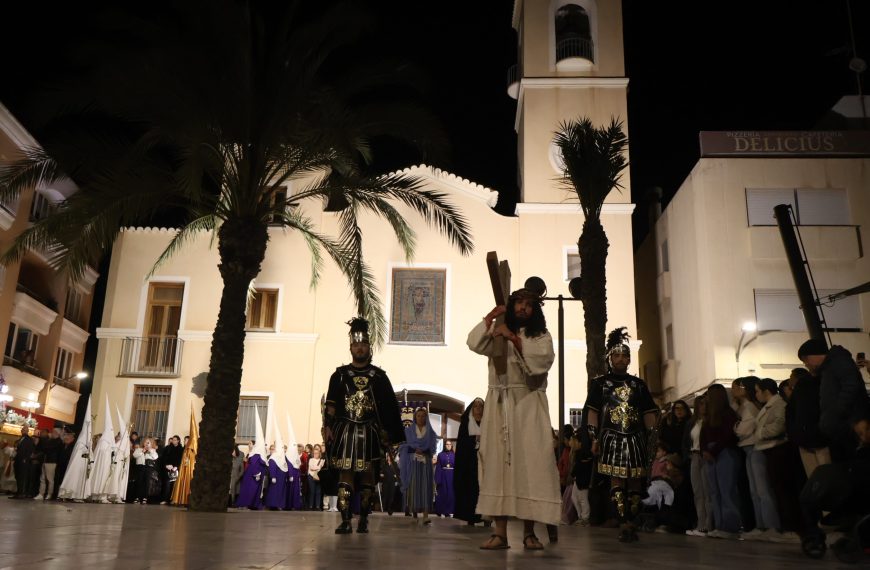 El Auto Sacramental de la Pasión recorre las calles de San Pedro del Pinatar