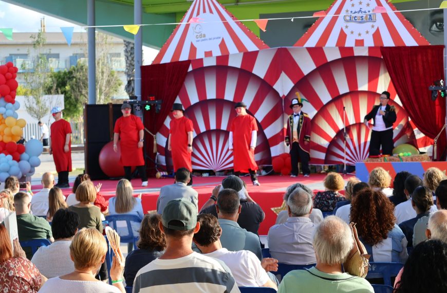 Familias de usuarios del Centro de Día de Aidemar en  San Pedro del Pinatar celebran su cuarta jornada de convivencia