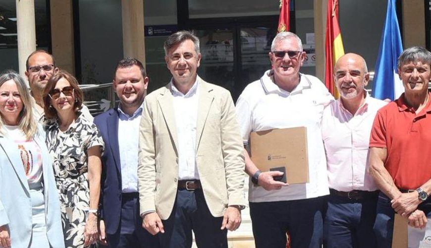 San Pedro del Pinatar distingue la trayectoria de sus empleados públicos 
