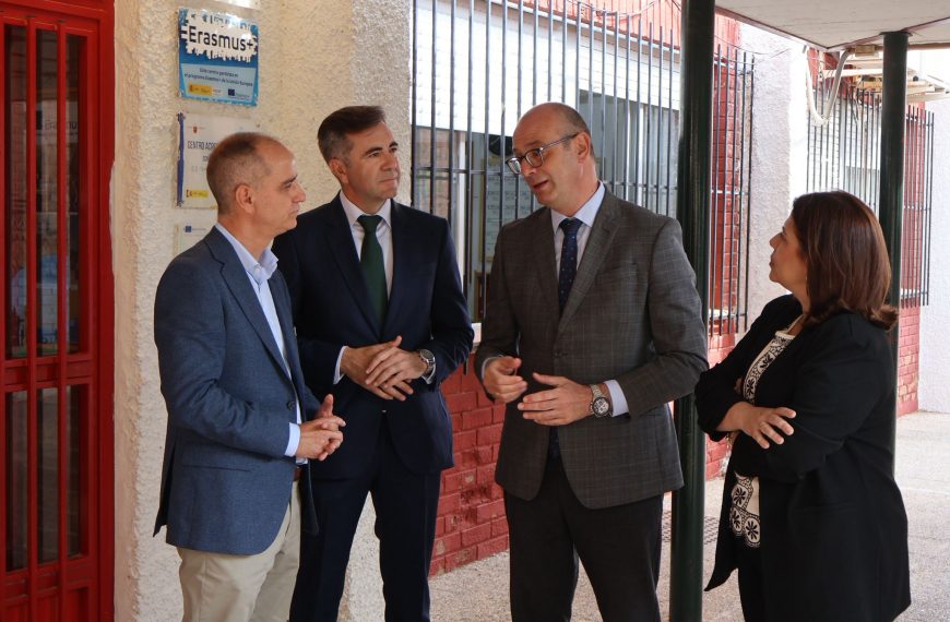 El IES Manuel Tárraga Escribano creará un aula de acuicultura digital