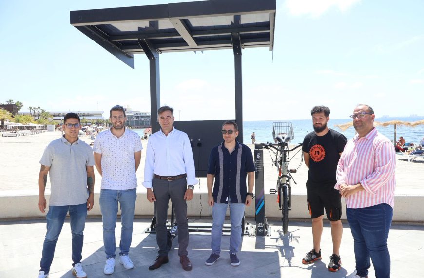 San Pedro del Pinatar instala puntos de recarga para bicicletas y patinetes eléctricos