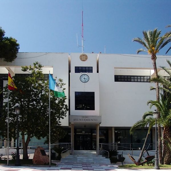 San Pedro del Pinatar cierra las cuentas de 2025 reduciendo la deuda y con un superávit de 1,85 millones de euros