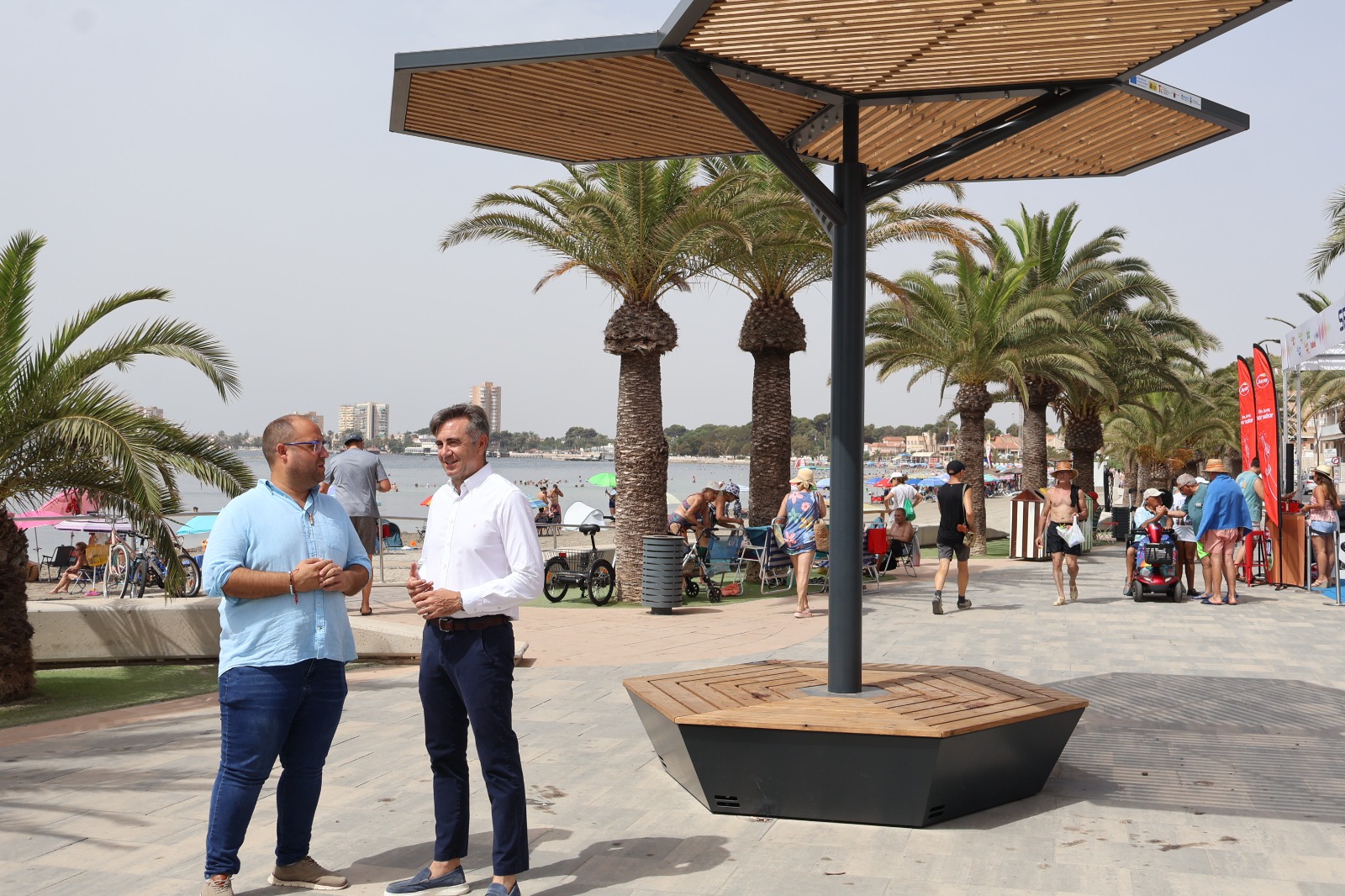 El Ayuntamiento destina más de 400.000 euros a revitalizar y modernizar la fachada marítima 
