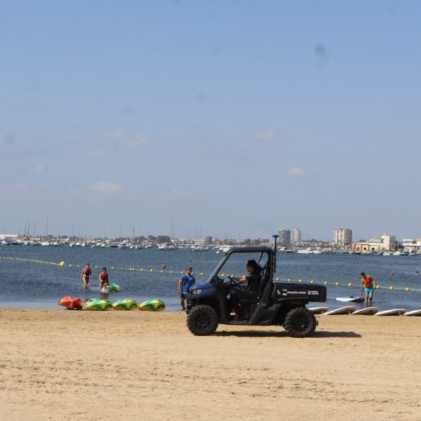 San Pedro del Pinatar incorpora un nuevo vehículo para reforzar el patrullaje en playas de Policía Local