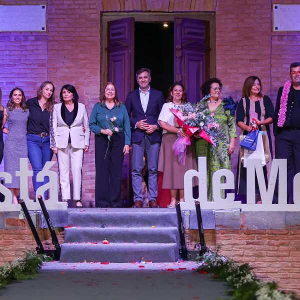El comercio pinatarense muestra sus tendencias en la pasarela ‘San Pedro está de moda’