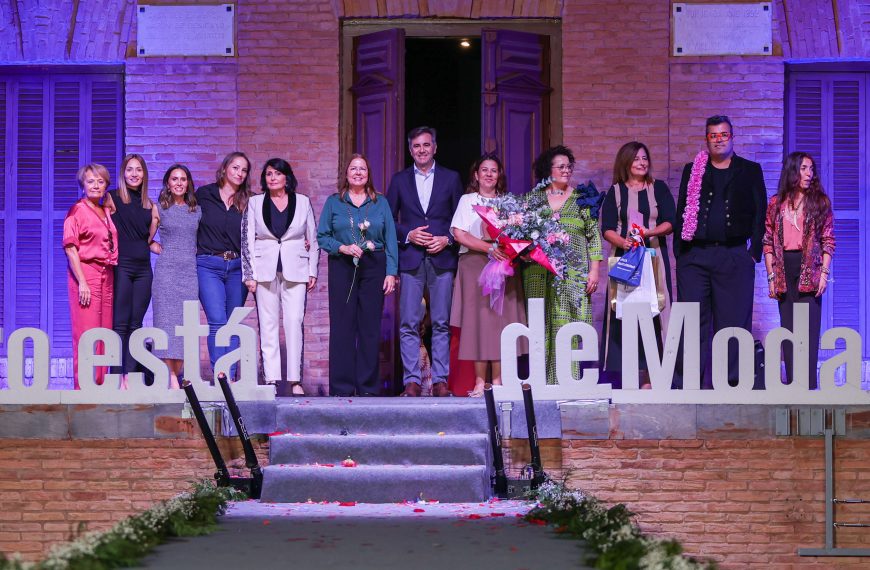 El comercio pinatarense muestra sus tendencias en la pasarela ‘San Pedro está de moda’