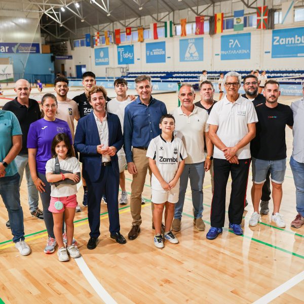 San Pedro del Pinatar renueva el pavimento del Pabellón Príncipe de Asturias para acoger competiciones nacionales e internacionales