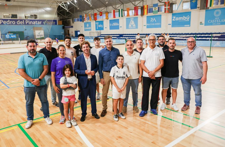 San Pedro del Pinatar renueva el pavimento del Pabellón Príncipe de Asturias para acoger competiciones nacionales e internacionales